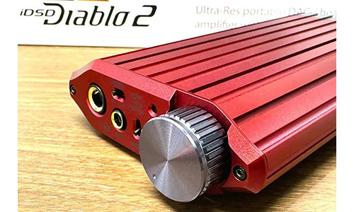 iFi audio iDSD Diablo2 レビュー | 高い駆動力と堂々としたサウンドが特徴のポータブルUSB DACアンプ